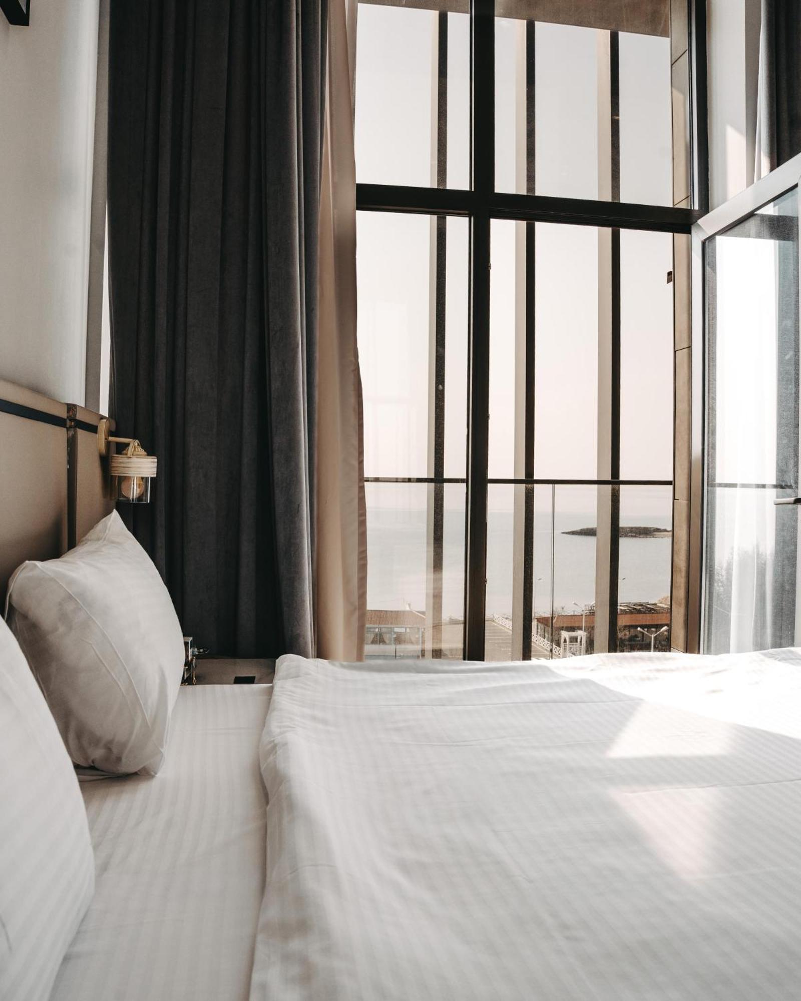 Port Marine Hotel By Hollywood Bakü Dış mekan fotoğraf